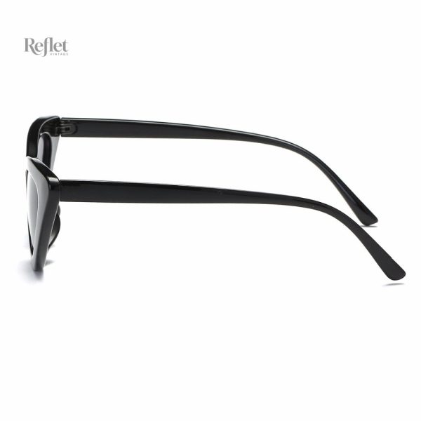 Style vintage avec lunettes de soleil rondes