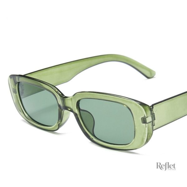 Lunettes de soleil au style intemporel