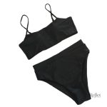 Maillot de bain une pièce chic en blanc