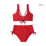 Bikini rouge rétro à motifs vintage