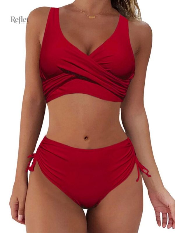 Maillot de bain femme vintage, design classique et élégant