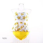 Maillot de bain rétro jaune, parfait pour la plage ou la piscine
