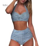 Maillot féminin vintage, look nostalgique et tendance