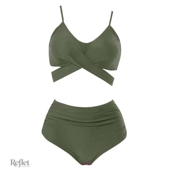 Maillot de bain rétro violet pour la plage