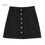 Mini jupe à la mode des années 70, style rétro et audacieux