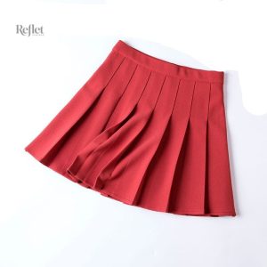 Mode vintage : jupe mini des années 80, tendance actuelle