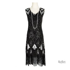 Modèle de robe inspiré des années 30 avec motifs