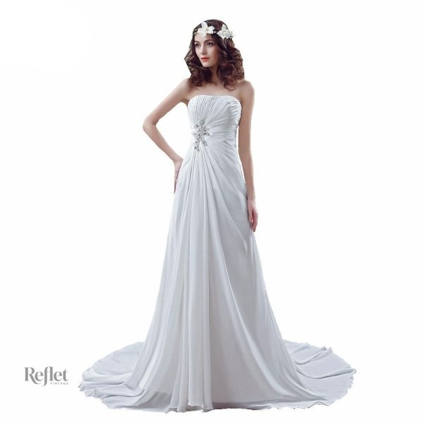 modele-de-robe-de-mariee-princesse-avec-traine-mi-longue-1 Robe de mariée princesse avec traine mi-longue