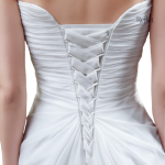 Modèle de robe de mariée élégante avec traine