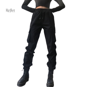 Pantalon original à motif camo pour femme
