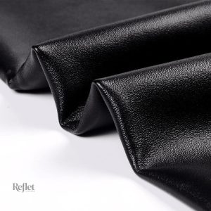 Pantalon en cuir rétro pour un style chic et audacieux