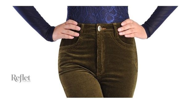 Pantalon femme avec coupe vintage