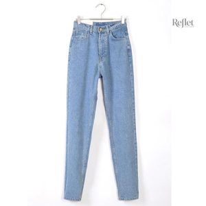Pantalon vintage femme élégant et intemporel