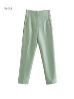 Pantalon femme avec style rétro des années 60
