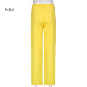 Pantalon large féminin au style vintage