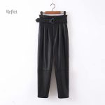 Pantalon femme vintage à la coupe intemporelle