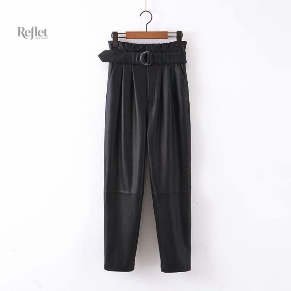 Pantalon femme vintage à la coupe intemporelle