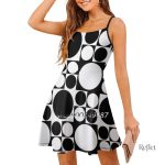 Style chic robe noire années 70