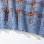 Gilet en pull à motifs carreaux pour look retro