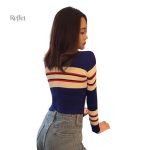 Pull femme avec motifs rétro en bandes