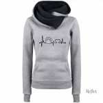 Pull femme vintage avec motif classique élégant