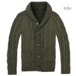 Pull homme vintage atypique en couleur intemporelle