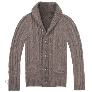 Pull homme style rétro avec textures variées
