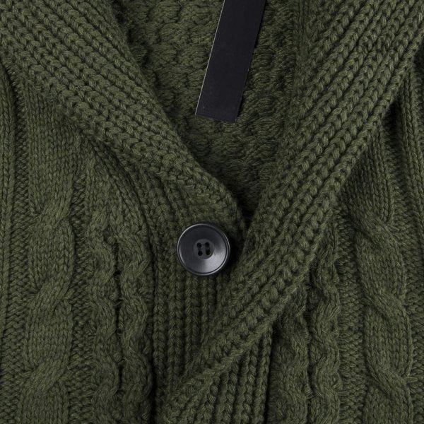 Pull vintage homme avec finitions soignées et distinctives