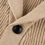 Pull en maille beige style rétro pour homme