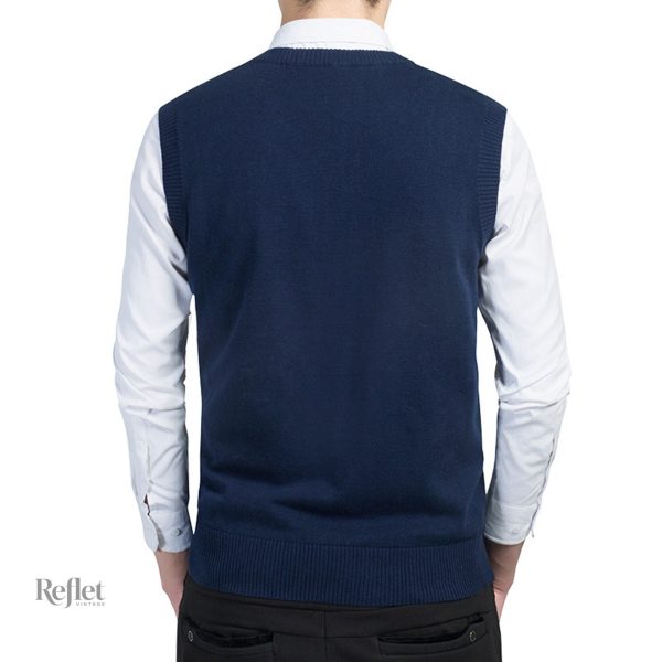 Pull homme vintage sans manches, pièce essentielle de la garde-robe