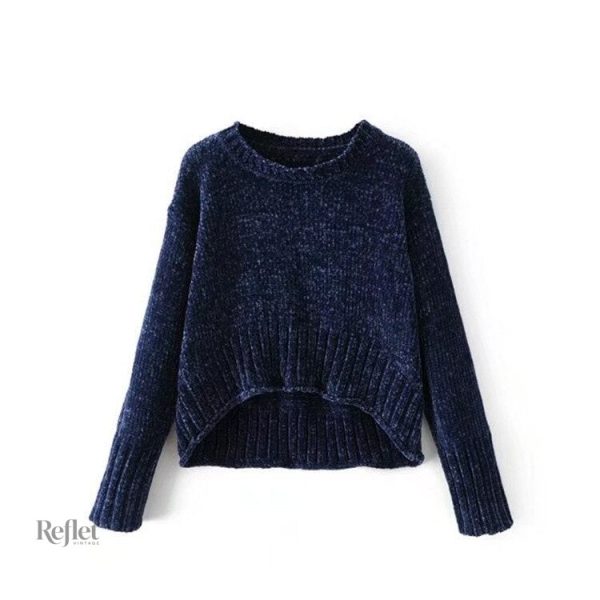 Pull tennis femme avec design vintage et col en v