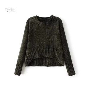 Pull col en v pour un look rétro féminin