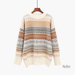 Pull vintage long femme en style rétro
