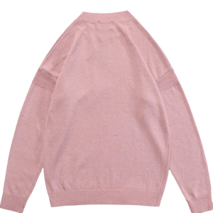 Pull vintage féminin en rose, confort et élégance assurés