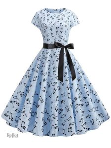 Rétro robe à pois pour un look vintage