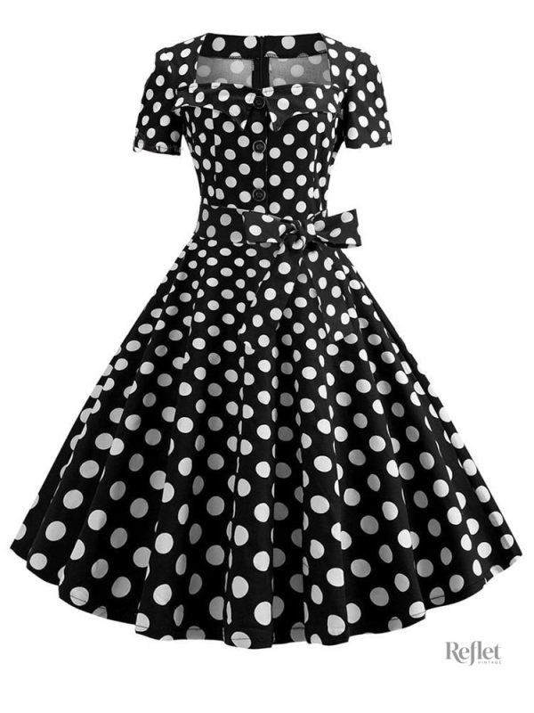 robe-a-points-blancs-annee-70-1 Robe à points blancs style années 70