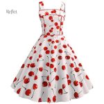 Robe à pois pour un look nostalgique