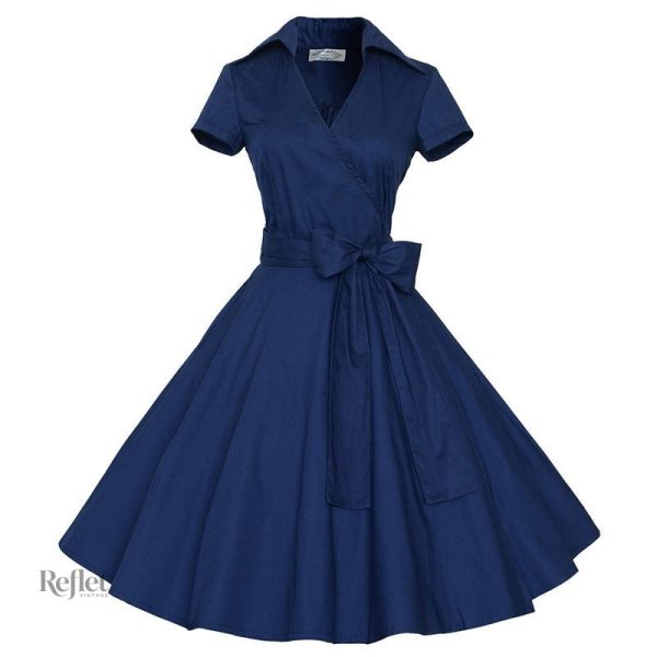 Robe féminine à pois