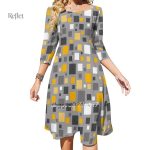 Robe vintage des années 70 avec ceinture accentuée