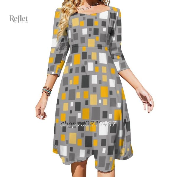Robe vintage des années 70 avec ceinture accentuée