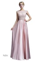 Robe années 20 avec des détails classiques