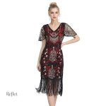 Élégance intemporelle avec cette robe Année 20