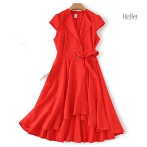 Élégante robe des années 30 au style rétro