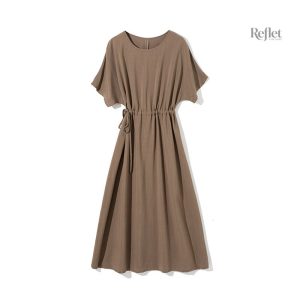 Robe style année 50, coloris noir classique