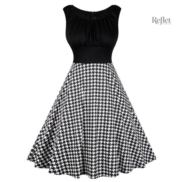 Mode rétro : robe noire années 50