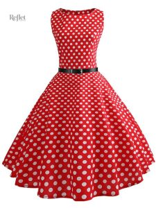 Robe florale années 60, coupe classique et élégante