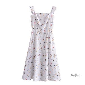 Robe blanche inspirée des années 60