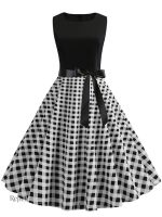 Robe vintage avec motifs colorés