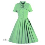 Robe style vintage années 70, modèle coloré et fluide