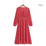 Vêtement féminin vintage, robe années 70 à porter en toute occasion